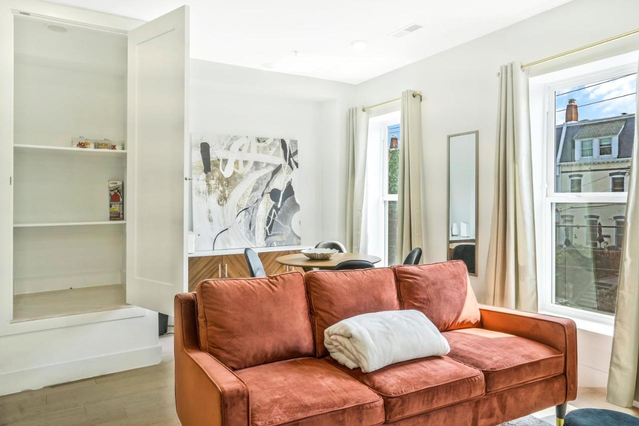 Luxurious And Stylish 2 Bedroom 2 Bathroom Suite واشنطن المظهر الخارجي الصورة
